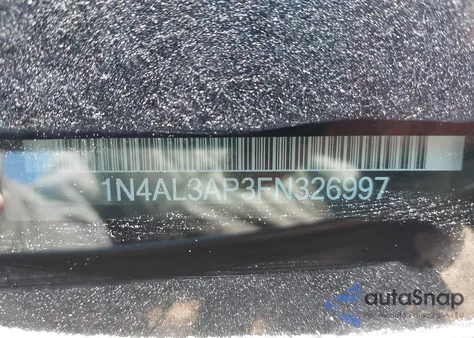 2015 Nissan Altima 2.5/2.5 S/2.5 Sl/2.5 Sv z USA, uszkodzony, nr VIN 1N4AL3AP3FN326997